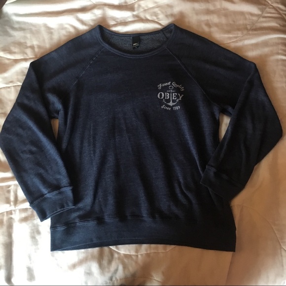 obey sweatshirt womens